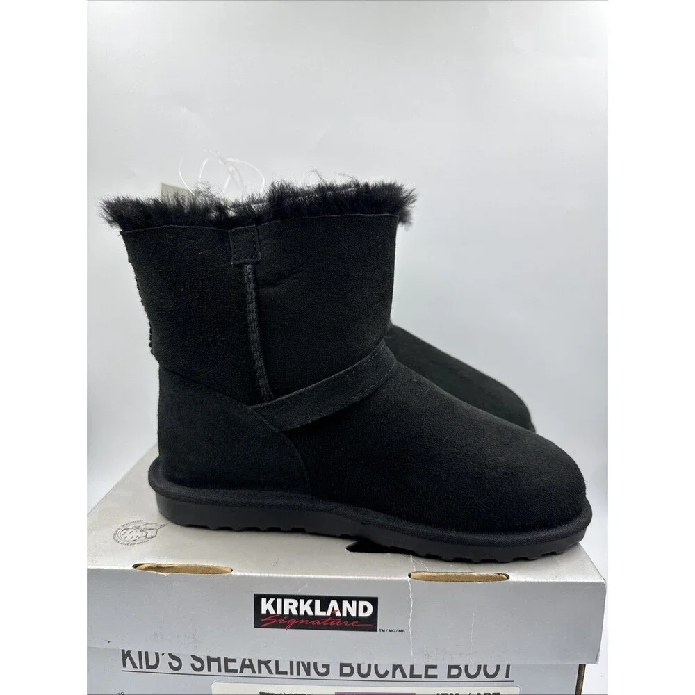 NEW Kirkland Signature Kids' Shearling Buckle Boots - Size 4 Black